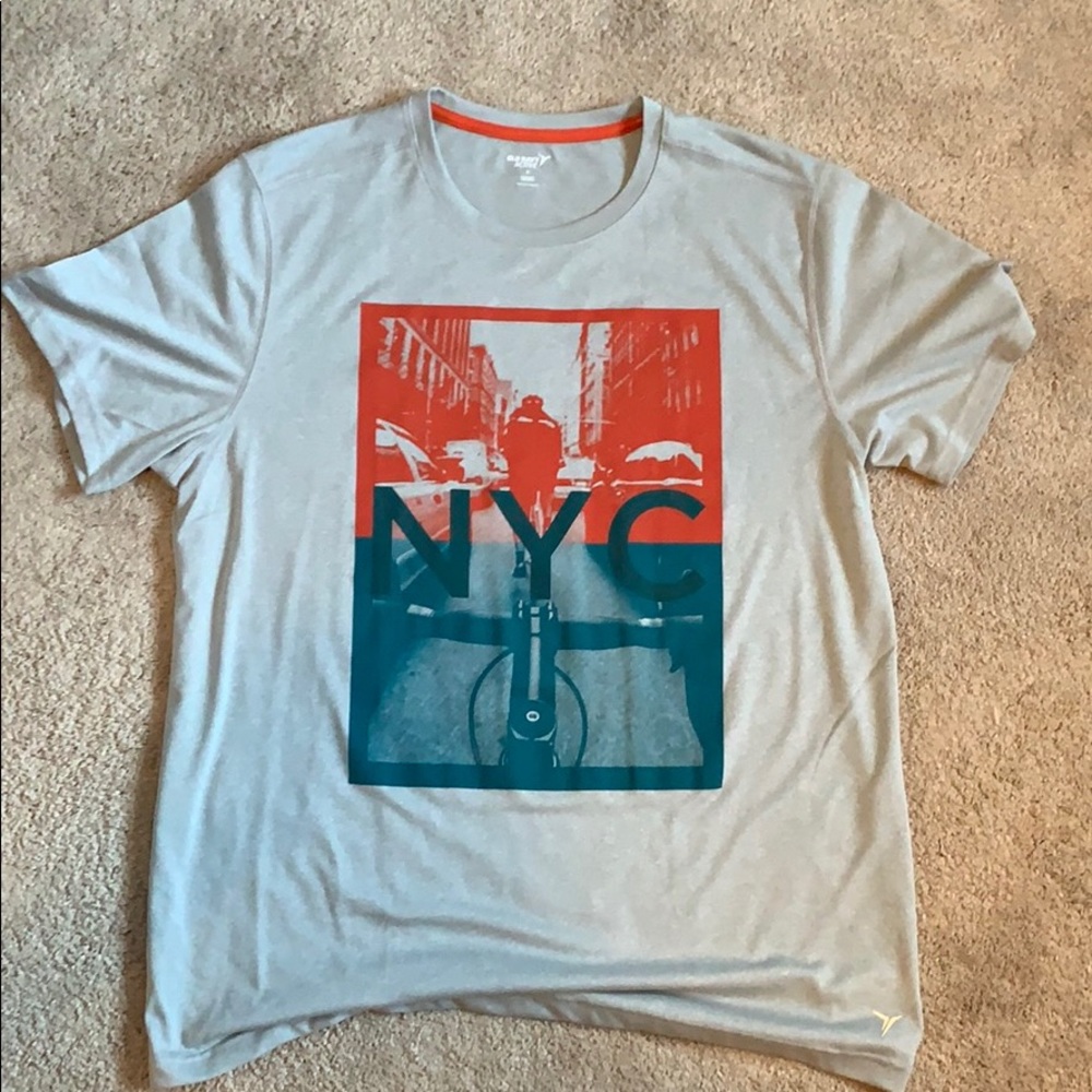 Athletic shirt